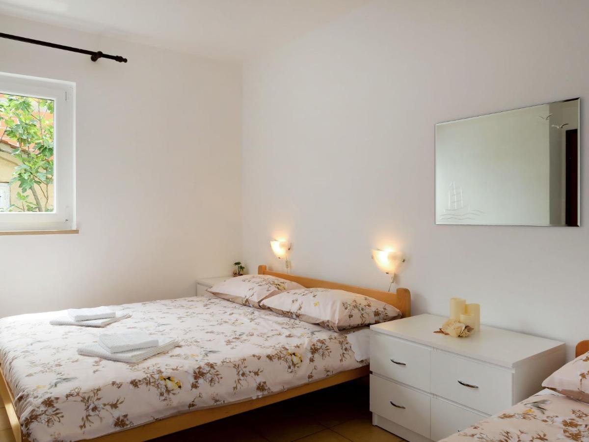 Apartment Meri - Krk211 By Interhome Kornić Kültér fotó