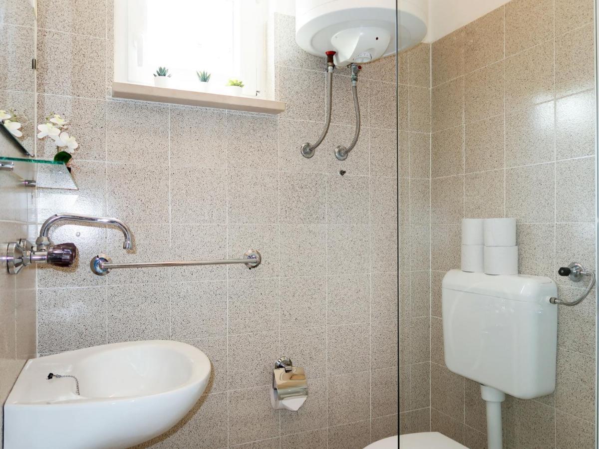 Apartment Meri - Krk211 By Interhome Kornić Kültér fotó
